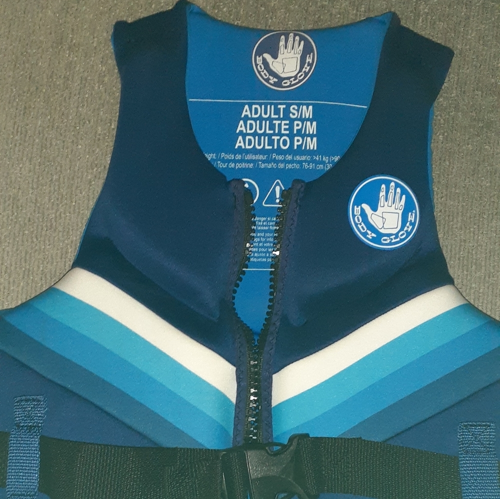 Body glove life jacket adult small